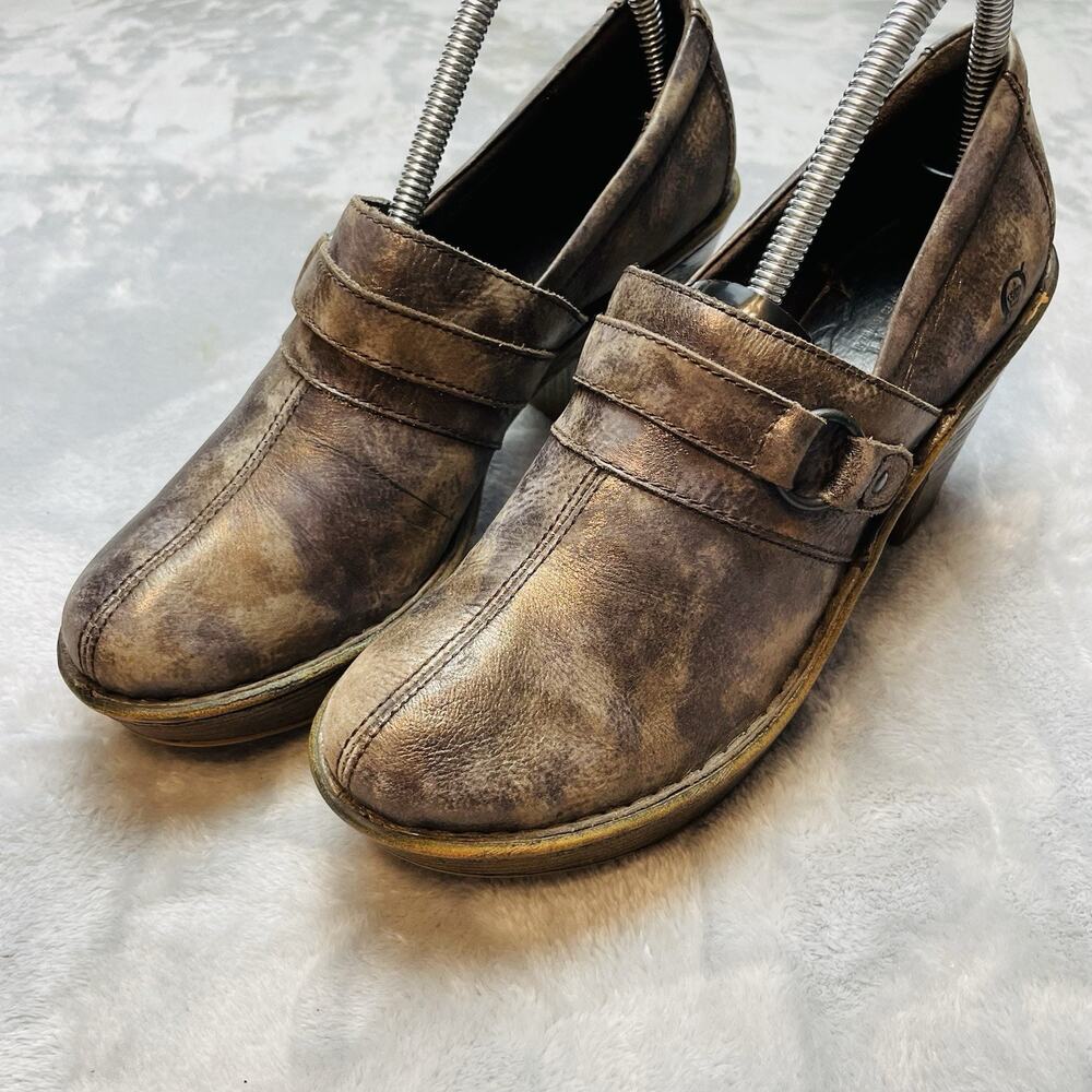 Born‎ Womens Haddon Heeled Mules Clogs 9 Metallic Bronze Distressed Western Boho